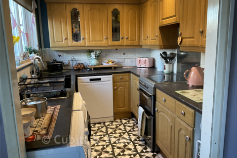 3 bedroom terraced house for sale, Hipley Road, Havant, Hampshire