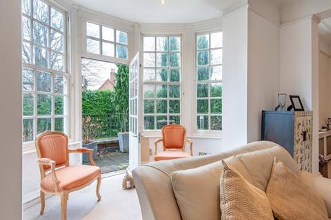 3 bedroom terraced house to rent, Ferncroft Avenue, Hampstead, NW3