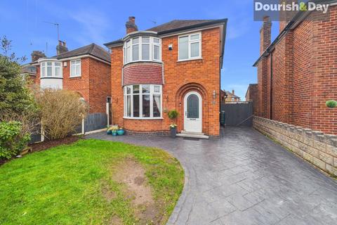 3 bedroom detached house for sale, Warwick Road, Stafford ST17