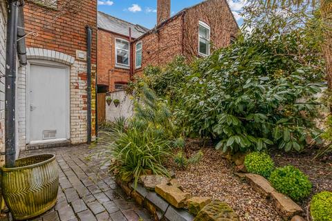 3 bedroom terraced house for sale, Harrow Road, Leicester