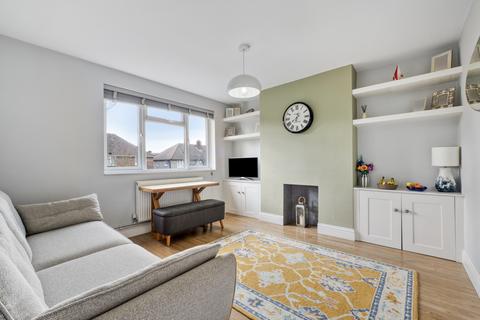 2 bedroom maisonette for sale, Stoneleigh Park Road, Surrey KT19