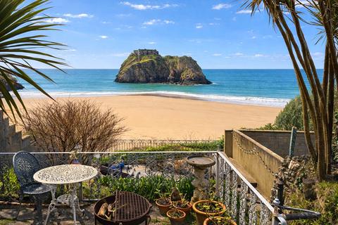 2 bedroom flat for sale, St. Julians Terrace, Pembrokeshire SA70