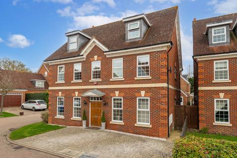undefined, Brook Farm Close, Hertfordshire CM23