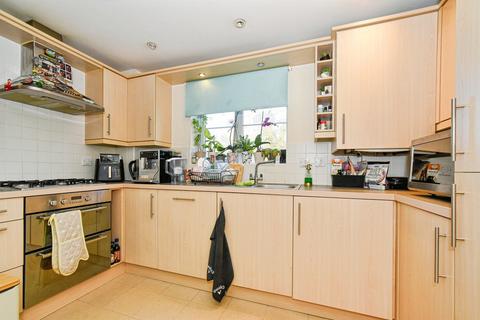 undefined, Chastleton Road, Swindon