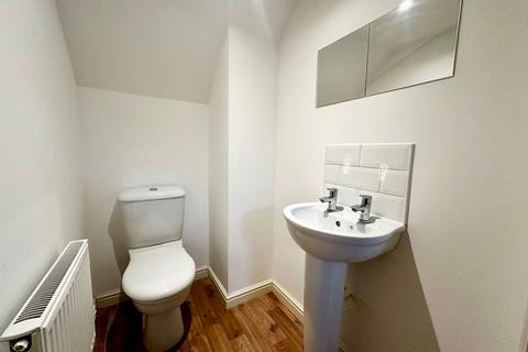 undefined, Hawthorn Close, Keighley, BD21