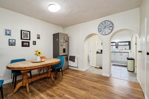 3 bedroom terraced house for sale, Castle Street, Thetford