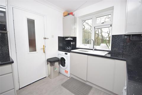 2 bedroom apartment for sale, Iveson Drive, Leeds, West Yorkshire