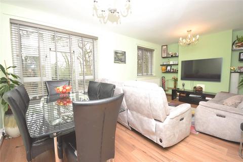 2 bedroom apartment for sale, Iveson Drive, Leeds, West Yorkshire