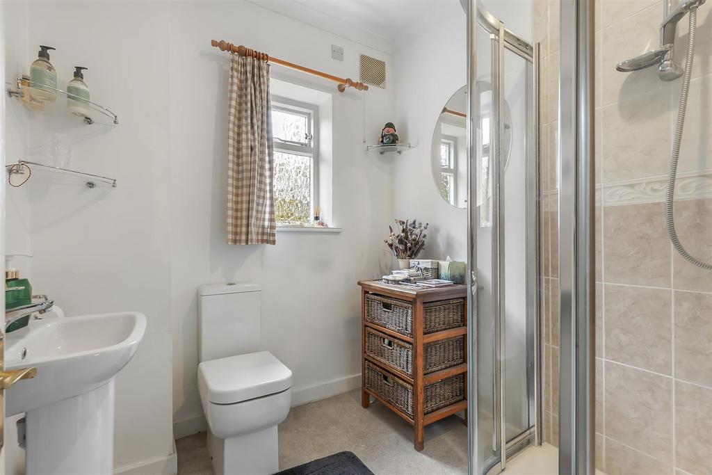 Shower Room.jpg