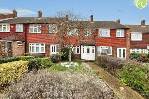 Larkswood Road, Corringham, SS17