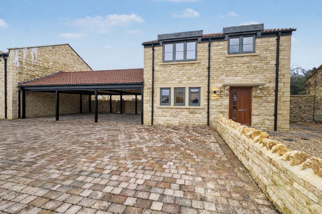 3 Andrews Yard
