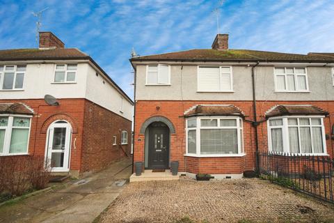 Park Avenue, Houghton Regis, Dunstable
