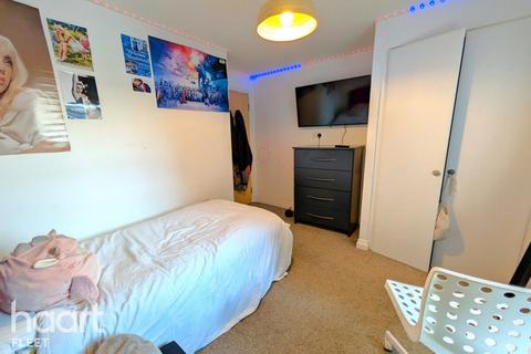 undefined, Worcester Court, Fleet