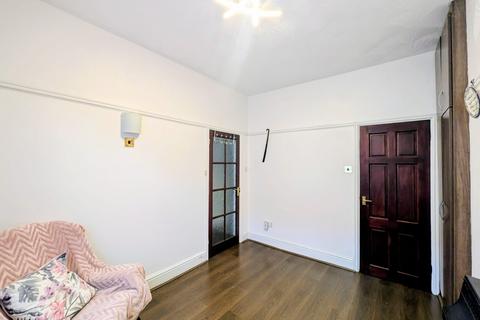 3 bedroom terraced house for sale, Bakewell Street, Leicester LE2