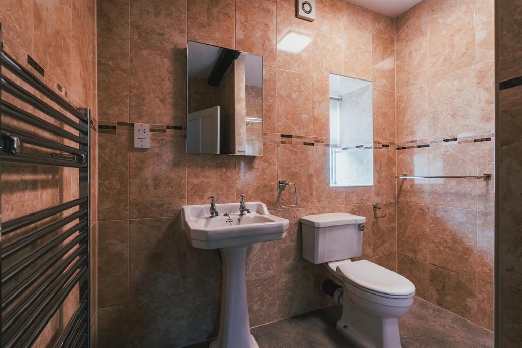 Guest Room 2