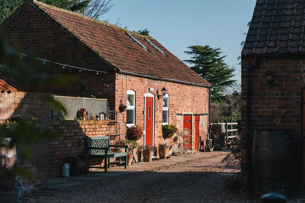 Barn 2