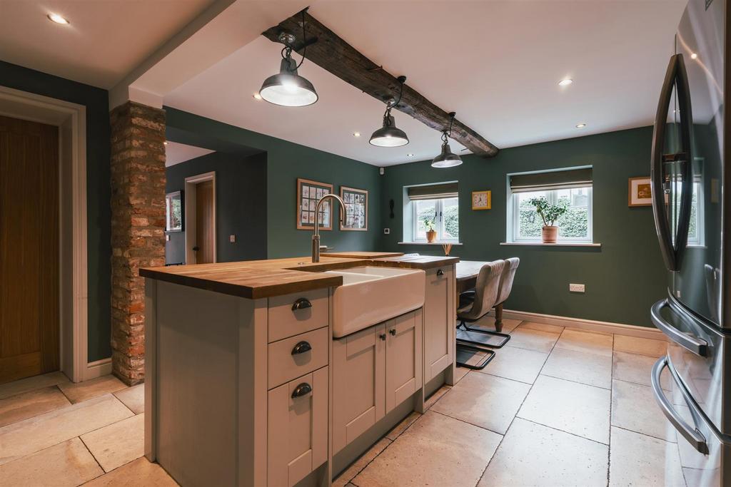 Breakfast Kitchen