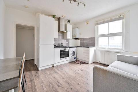 1 bedroom flat to rent, Preston Close, Elephant and Castle, London, SE1