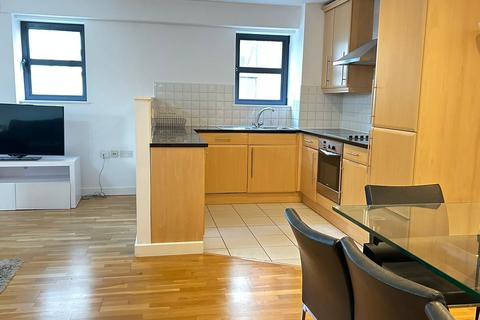 3 bedroom apartment to rent, at Nationwide, 8, Junction House, 16, Jutland Street M1