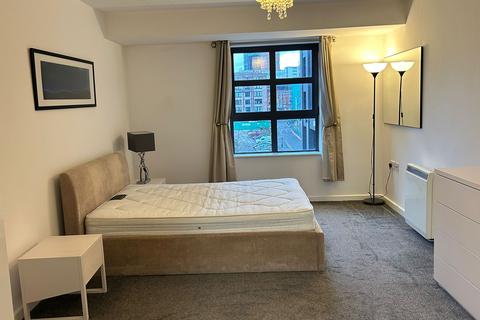 3 bedroom apartment to rent, at Nationwide, 8, Junction House, 16, Jutland Street M1