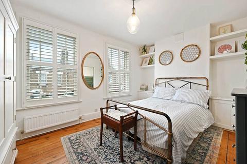 3 bedroom terraced house for sale, Huxley Street, London, W10
