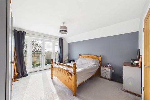 4 bedroom semi-detached house for sale, South End, Buckingham MK18