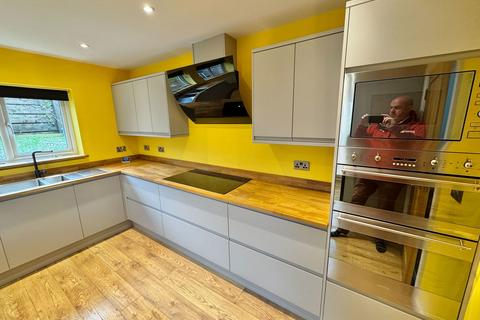 4 bedroom detached house for sale, Sefton Avenue, Plymouth PL4
