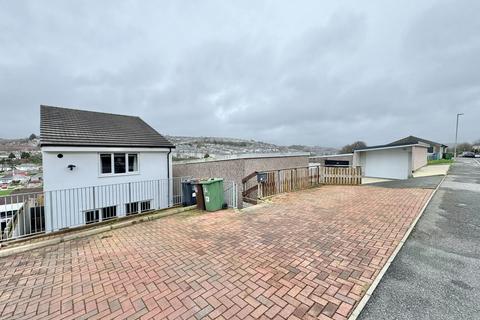 Sefton Avenue, Plymouth PL4