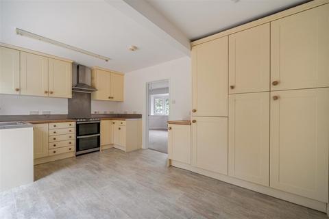 undefined, Kings Road, Haslemere