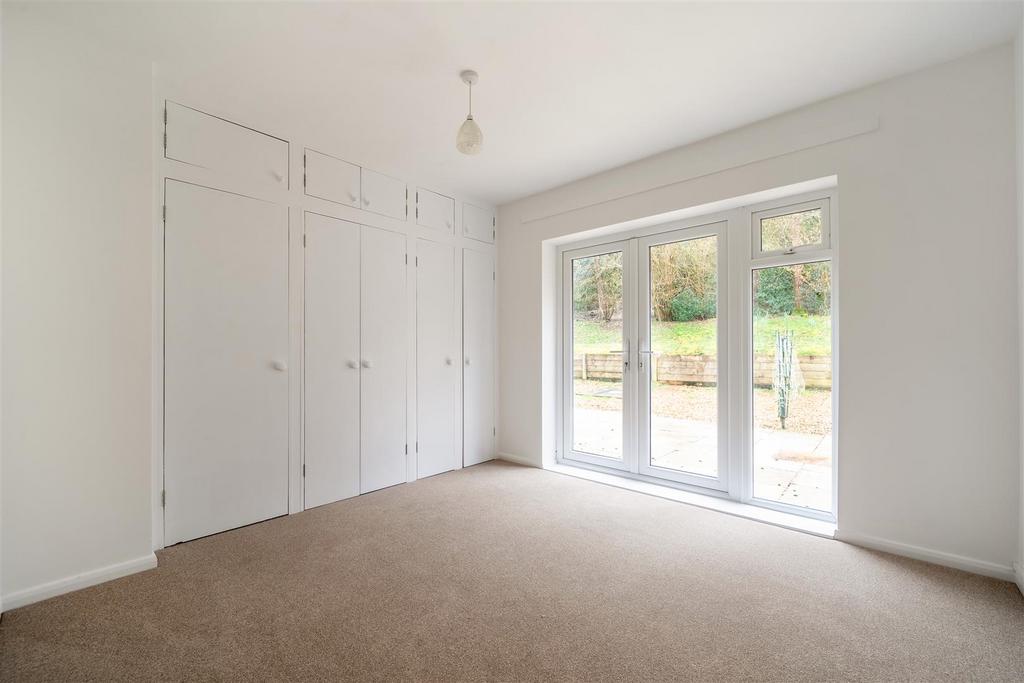 Bedroom 2.jpg