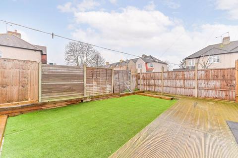 Franklin Crescent, Mitcham, CR4