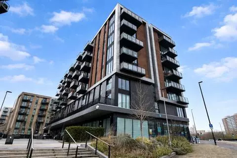 2 bedroom apartment for sale - Photo 2