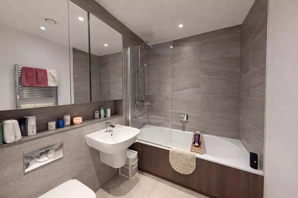 2 bedroom apartment for sale - Photo 17