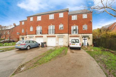 4 bedroom terraced house for sale, All Saints Close, COALVILLE