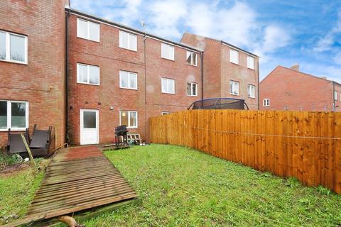 4 bedroom terraced house for sale, All Saints Close, COALVILLE