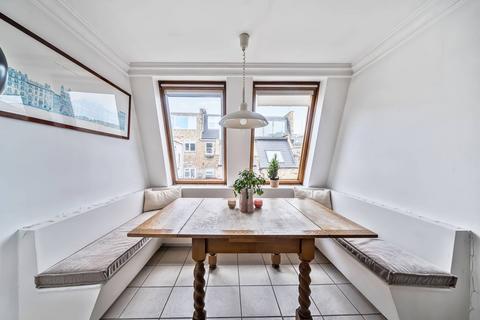 2 bedroom flat for sale, Epirus Road, Fulham, London, SW6