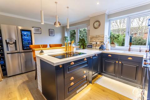 3 bedroom semi-detached house for sale, Kempton Grove, Cheltenham GL51