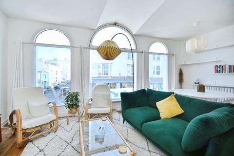 St Georges Road, Brighton