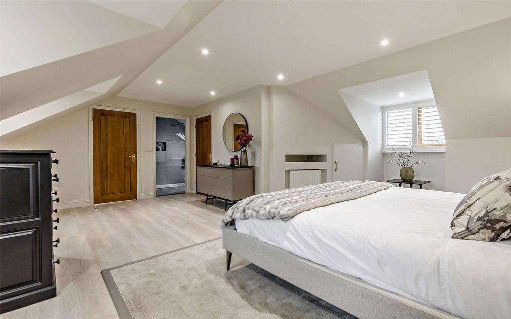 Principal Bedroom