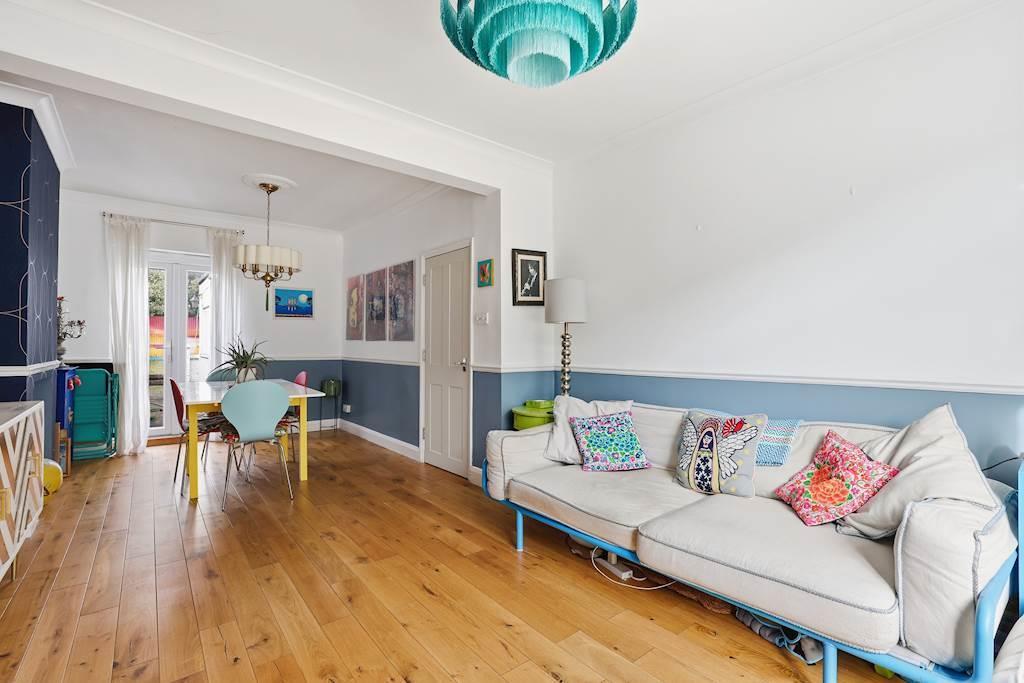 03-7f93 JHProp Wpen - 25 Whateley Road - 7-small.jpg