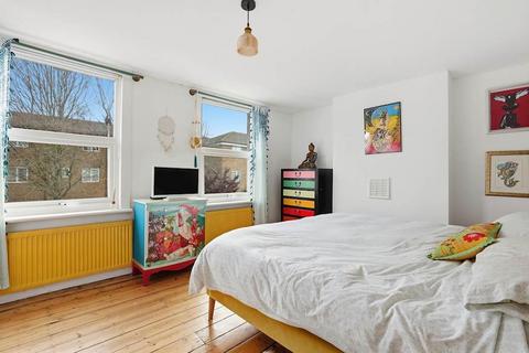 3 bedroom house for sale, Whateley Road, Penge, London