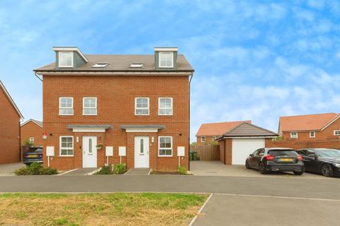 Armstrongs Fields, Broughton, Aylesbury