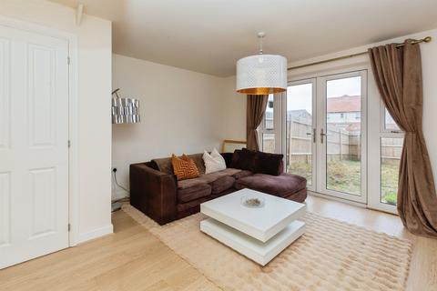 3 bedroom semi-detached house for sale, Armstrongs Fields, Broughton, Aylesbury