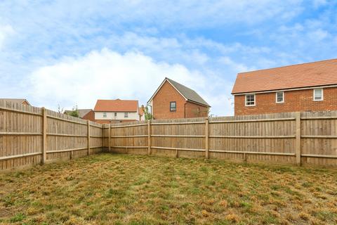 3 bedroom semi-detached house for sale, Armstrongs Fields, Broughton, Aylesbury