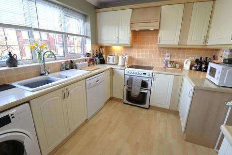 undefined, Glebe Drive, Rayleigh, SS6