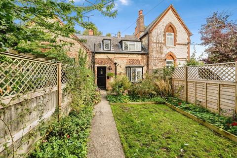 Manor Road, Towersey, Thame