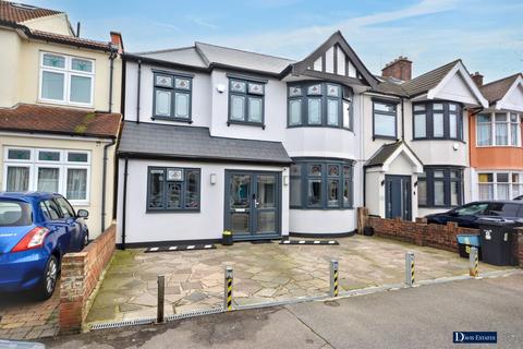 4 bedroom semi-detached house for sale, Arandora Crescent, Chadwell Heath, Romford, RM6
