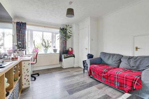 2 bedroom mews for sale, Swettenham Close, Alsager