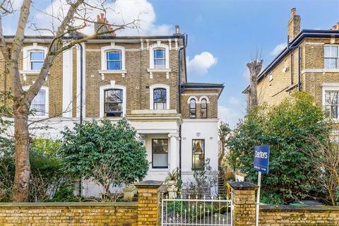 2 bedroom flat for sale, Granville Park, London SE13