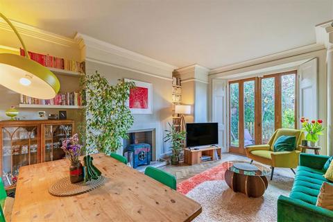 2 bedroom flat for sale, Granville Park, London SE13